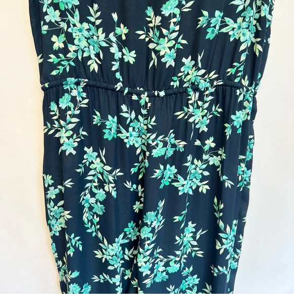 CeCe Breeze Boutique Navy Blue Floral Flutter Jumpsuit Romper Women’s Size 10 - Picture 12 of 15